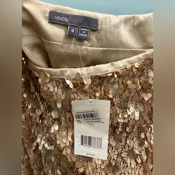 VINCE NTW oval matte sequin mini skirt with silk lining!! - Picture 5 of 11